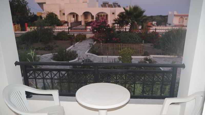 Katerinas Garden Hotell Kéfalos Exteriör bild